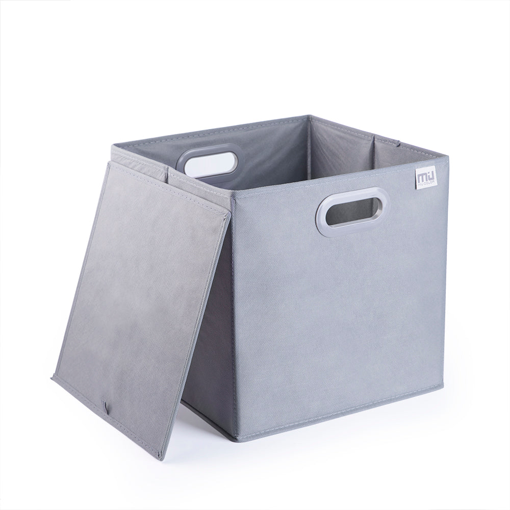 Bins come with 2 handles for quick access of your stuff